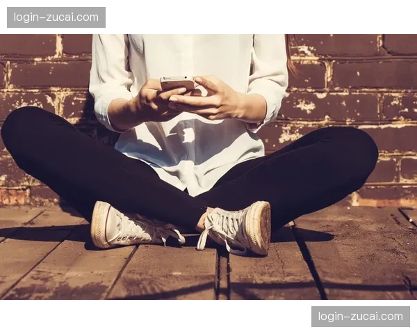 动态广告机位自动化置换 品牌曝光实现毫米级对齐